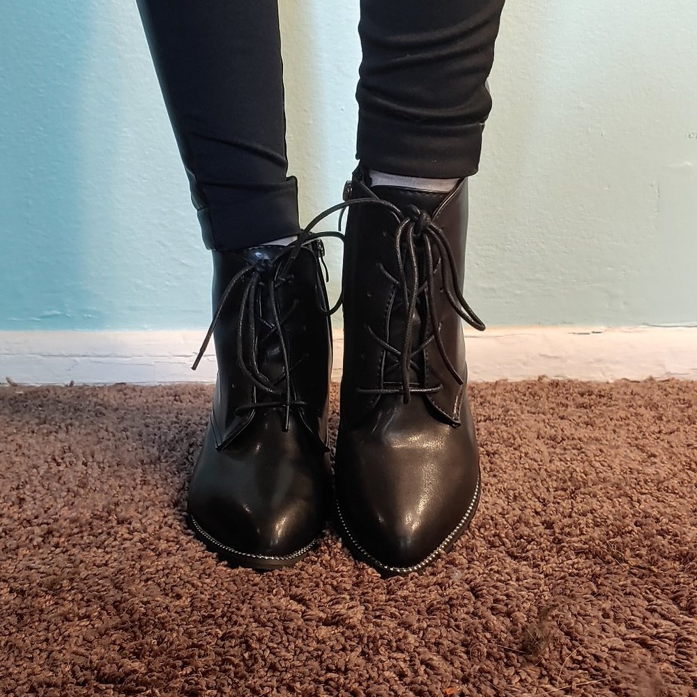 Pointed Toe Ankle Boots
